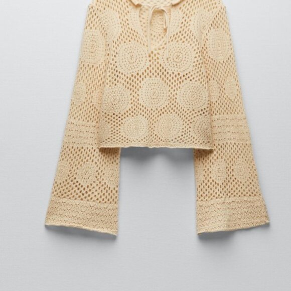 Zara cream crochet boho long sleeve top with V-neck and a front tie - SZ Small - Picture 6 of 9